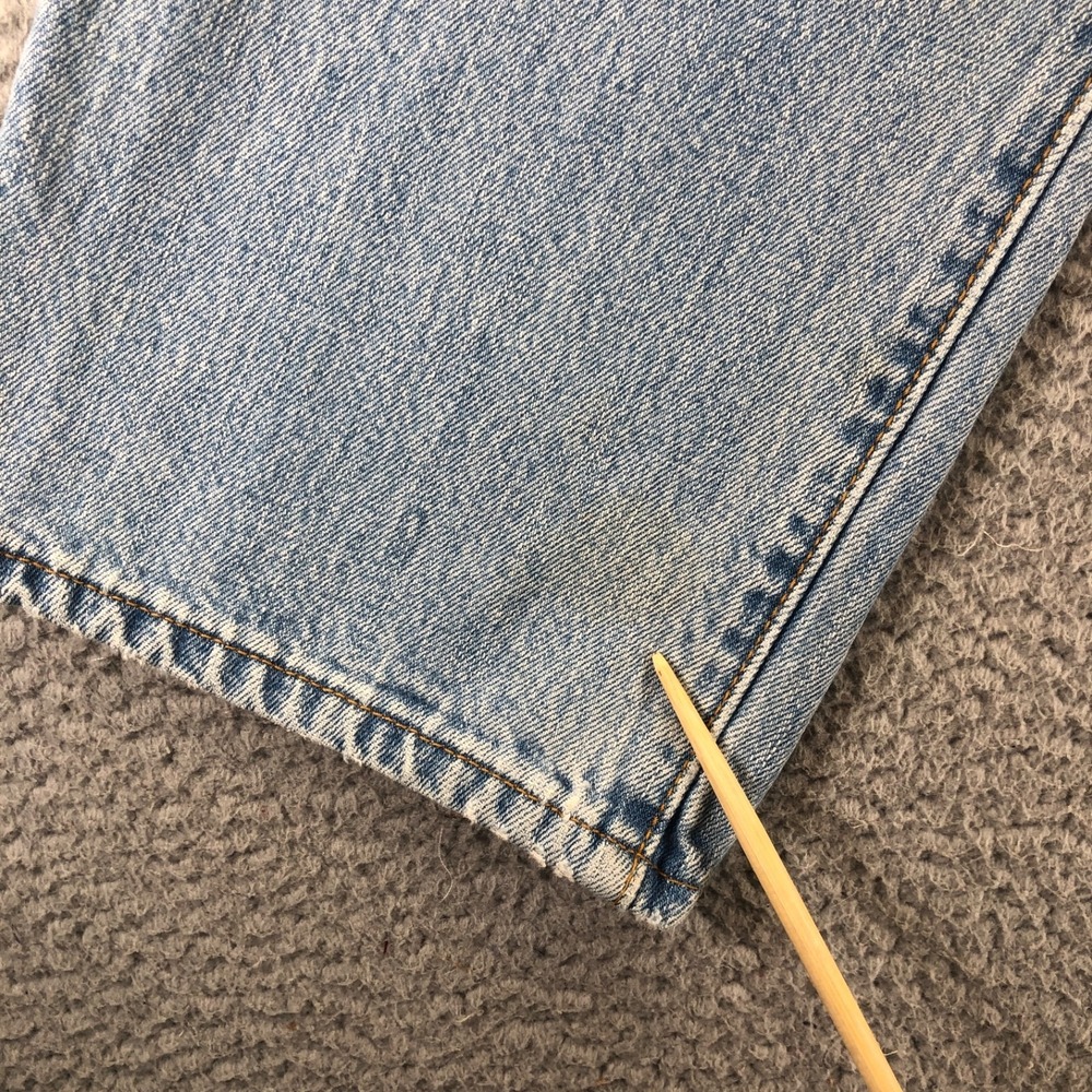 Vintage Levis Jeans Mens 31x32 Blue 501 Straight Leg Y2K Light Wash Classic 2006 - Picture 9 of 13